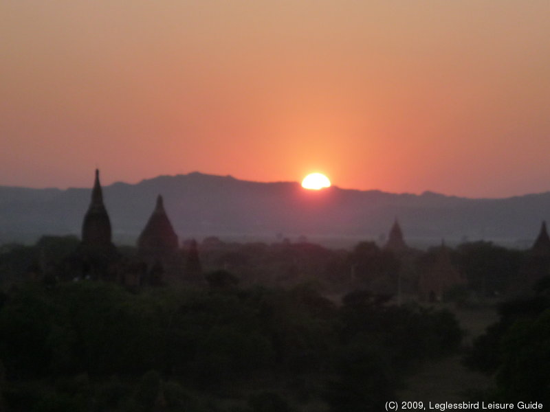 Shwe San Daw Pagoda47